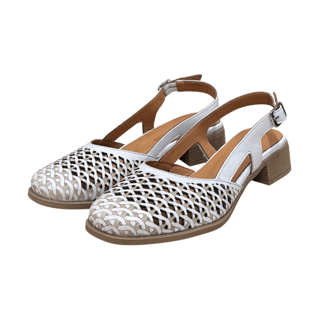 Босоножки Antistress 024.277.4132 White 39р белые (2950770663906) - Фото 7 Босоножки Antistress 024.277.4132 White 39р белые (2950770663906) - изображение 7