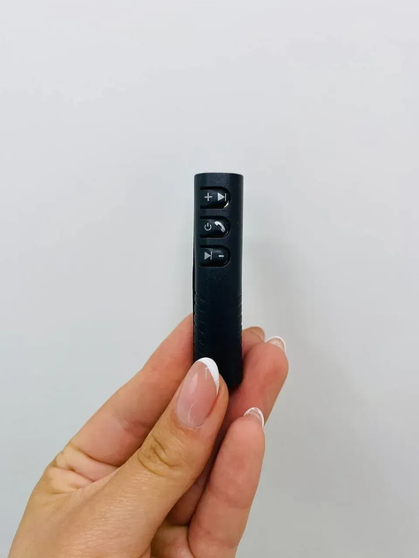 FM-трансмиттер модулятор BT 450 с Bluetooth: автомобильный FM-модулятор с USB, MicroSD и Hands Free - Фото 1 FM-трансмиттер модулятор BT 450 с Bluetooth: автомобильный FM-модулятор с USB, MicroSD и Hands Free - изображение 1