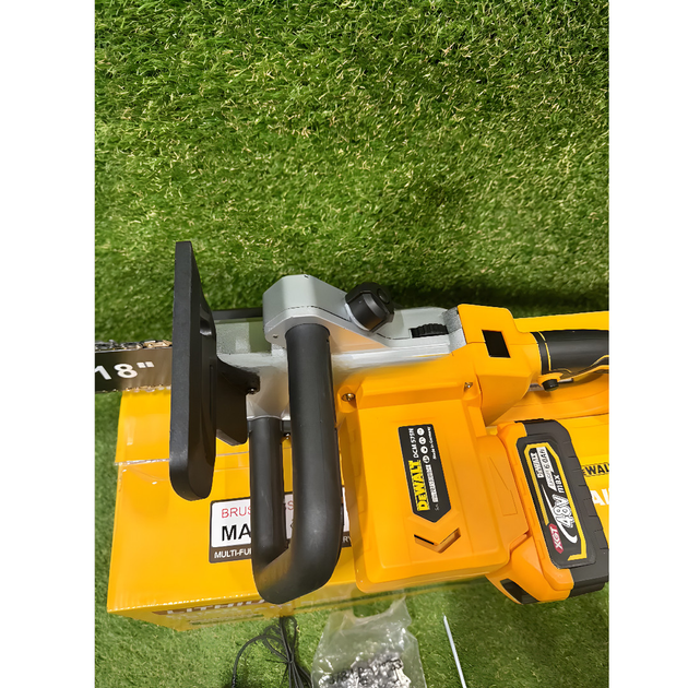 Професійна акумуляторна пилка DeWalt DCM575N (48V, 6Ah) Безщіткова пилка працює одночасно від 2х АКБ та шиною 45см Девольт - изображение 5