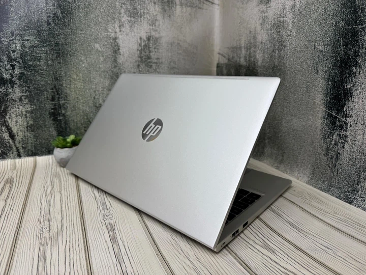 Ноутбук HP ProBook 450 G8 | 15.6" (1920x1080) IPS FHD/Intel Core i5-1135G7/RAM 8 GB/SSD 256 GB USED - Б/В - Фото 8 Ноутбук HP ProBook 450 G8 | 15.6" (1920x1080) IPS FHD/Intel Core i5-1135G7/RAM 8 GB/SSD 256 GB USED - Б/В - зображення 8