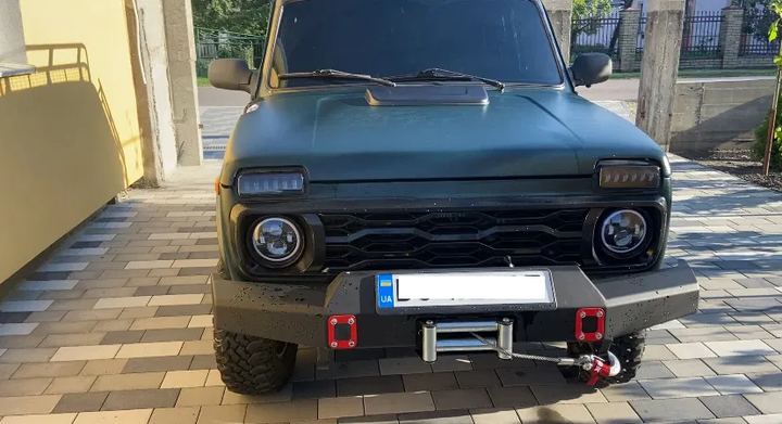 Бампер передній силовий RIF Light 1.0 от CG для ВАЗ 2121-21217 Нива під лебідку - зображення 12