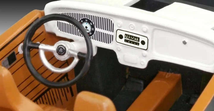 Подарунковий набір з клеєм та фарбами 1:32 автомобіль VW Beetle Revell 77681 - изображение 8