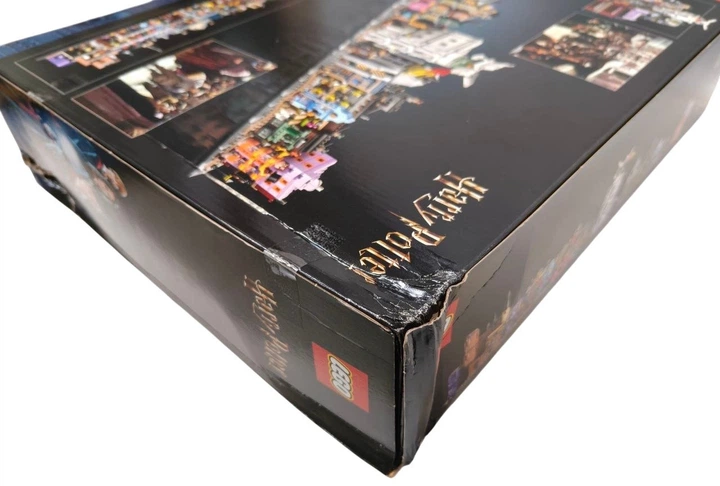 Zestaw klocków LEGO Harry Potter Magiczne sklepy na Ulicy Pokątnej 2750 elementów (76444) (955555917301374) - Outlet - Zdjęcie 4 Zestaw klocków LEGO Harry Potter Magiczne sklepy na Ulicy Pokątnej 2750 elementów (76444) (955555917301374) - Outlet - obraz 4