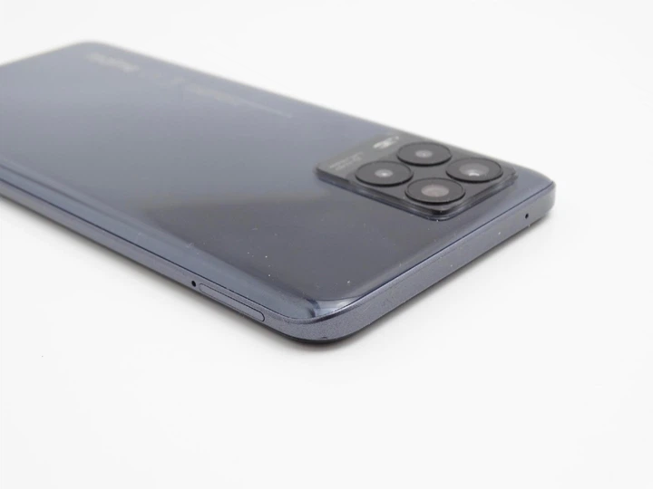 Смартфон Realme 8 RMX3085 4/64 NFC blue - Б/В - зображення 5