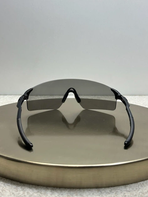 Сонцезахисні окуляри Oakley EVZero Blades OO9454-01 Matte Black/Prizm Black - Фото 5 Сонцезахисні окуляри Oakley EVZero Blades OO9454-01 Matte Black/Prizm Black - зображення 5