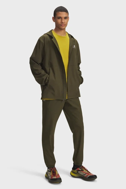 Чоловічі темно-зелені спортивні штани UA Vibe Woven Jogger Under Armour M 1386557-308 - Фото 2 Чоловічі темно-зелені спортивні штани UA Vibe Woven Jogger Under Armour M 1386557-308 - изображение 2