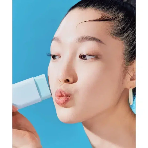 Сонцезахисний крем Tocobo Soft Sun Stick SPF50+ PA++++ 19 г. - Фото 3 Сонцезахисний крем Tocobo Soft Sun Stick SPF50+ PA++++ 19 г. - зображення 3