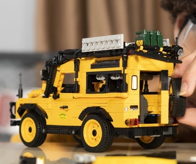 Конструктор 8551 Джип Land Rover инерционный, 1053 детали - изображение 5