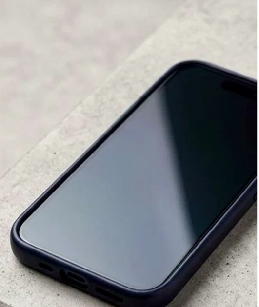 Чохол Leather Case з MagSafe для iPhone 17 темно-синій із захистом камери та стильним дизайном - Фото 5 Чохол Leather Case з MagSafe для iPhone 17 темно-синій із захистом камери та стильним дизайном - зображення 5