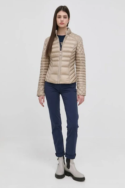 Жіночий пуховик бежевий ORSOLA Guess M W2RL26.WEGN0 - Фото 2 Жіночий пуховик бежевий ORSOLA Guess M W2RL26.WEGN0 - зображення 2