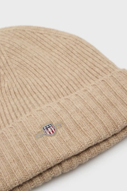 Чоловіча бежева вовняна шапка UNISEX. SHIELD WOOL BEANIE Gant OS 9910023 - Фото 3 Чоловіча бежева вовняна шапка UNISEX. SHIELD WOOL BEANIE Gant OS 9910023 - изображение 3