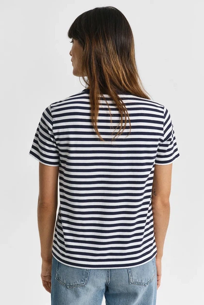 Жіноча футболка у смужку REG STRIPED SHIELD Gant XL 4200564 - Фото 3 Жіноча футболка у смужку REG STRIPED SHIELD Gant XL 4200564 - изображение 3