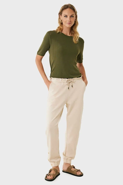 Жіночі бежеві спортивні штани Travel pants Mexx S MF007001451W - Фото 2 Жіночі бежеві спортивні штани Travel pants Mexx S MF007001451W - изображение 2