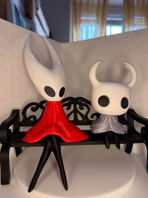 Колекційні фігурки Горнет та Лицар з гри Hollow Knight на лавочці. Aivory - изображение 2