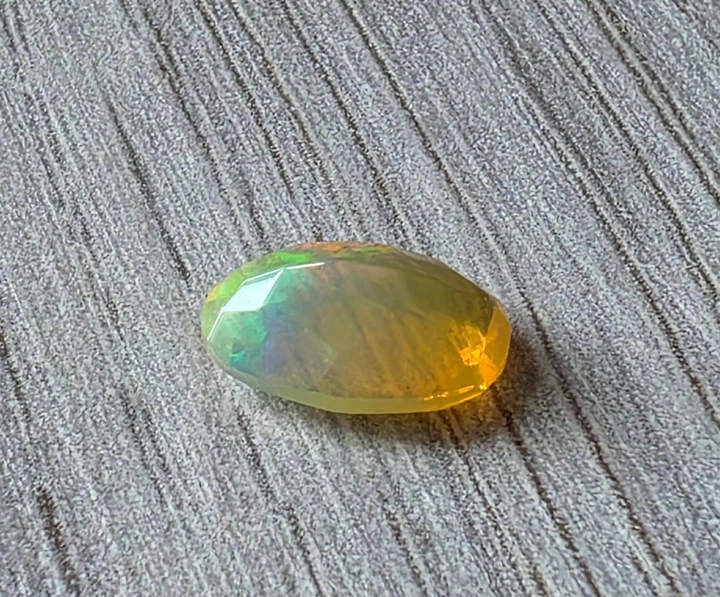 Эфиопский опал 1.22 Ct 10.29 X 7.00 X 4.39 MM (3619) - изображение 5