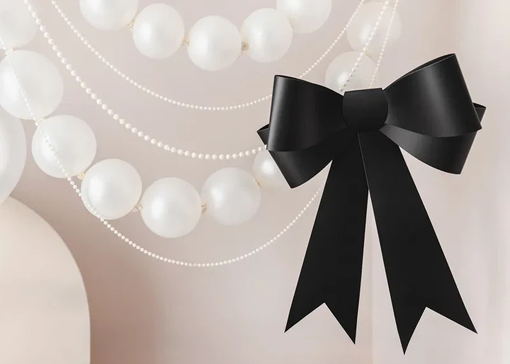 Sznur pereł dekoracyjny PartyDeco  5 m Biały (SZP1-070) (5904555079731) - obraz 3