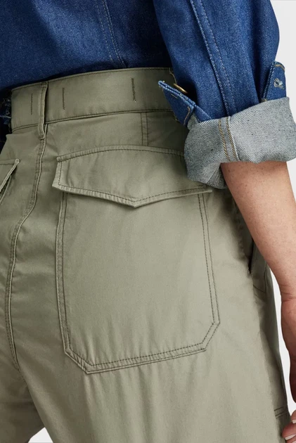 Жіночі зелені шорти Fatigue Short G-Star RAW 25 D24405,A790 - Фото 3 Жіночі зелені шорти Fatigue Short G-Star RAW 25 D24405,A790 - зображення 3