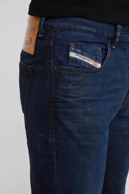 Чоловічі сині джинси D-STRUKT-GO-NE Sweat jeans Diesel 30 A02143 069TY - Фото 5 Чоловічі сині джинси D-STRUKT-GO-NE Sweat jeans Diesel 30 A02143 069TY - изображение 5