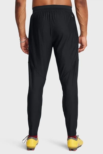 Чоловічі чорні спортивні штани UA M's Ch. Pro Pant Under Armour LG 1379448-004 - Фото 3 Чоловічі чорні спортивні штани UA M's Ch. Pro Pant Under Armour LG 1379448-004 - изображение 3