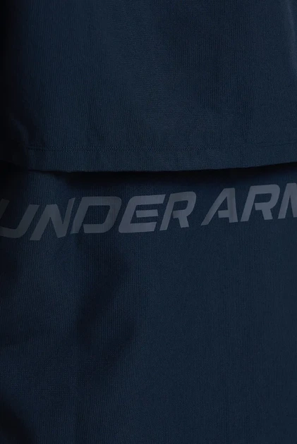 Чоловіча чорна ветровка UA STORM RUN JACKET Under Armour S 1376797-001 - Фото 6 Чоловіча чорна ветровка UA STORM RUN JACKET Under Armour S 1376797-001 - зображення 6