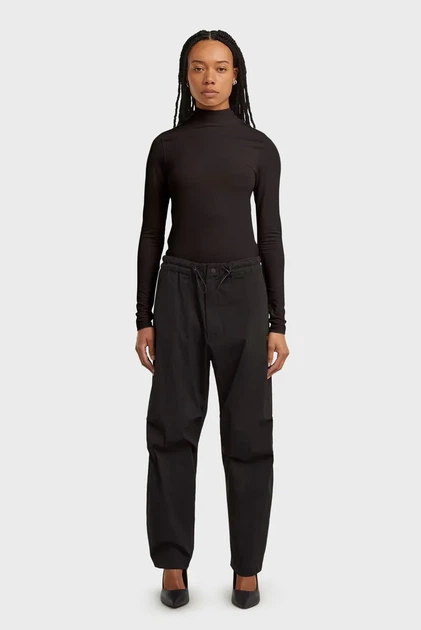 Жіночі чорні штани Cozy G-Star RAW 25 D27064,E070 - Фото 2 Жіночі чорні штани Cozy G-Star RAW 25 D27064,E070 - зображення 2