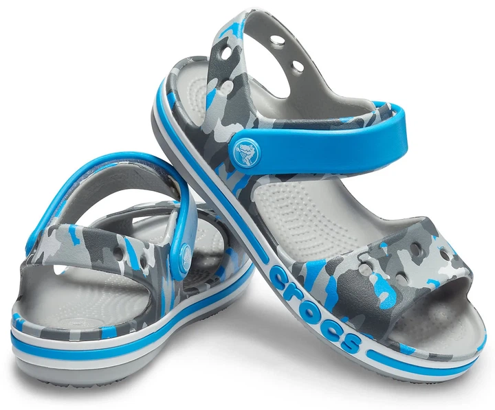 Крокси сандалі Crocs Bayaband Seasonal Graphic Sandal Light Grey 23-24 сірі - Фото 2 Крокси сандалі Crocs Bayaband Seasonal Graphic Sandal Light Grey 23-24 сірі - изображение 2
