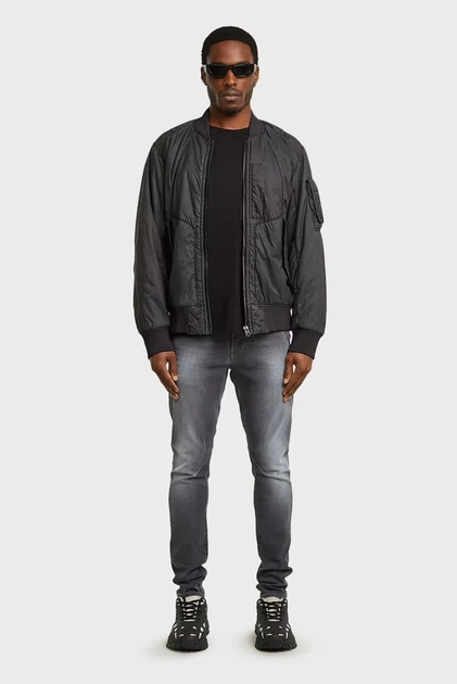 Чоловічий чорний бомбер G-Star RAW XL D26882,E063 - Фото 2 Чоловічий чорний бомбер G-Star RAW XL D26882,E063 - зображення 2