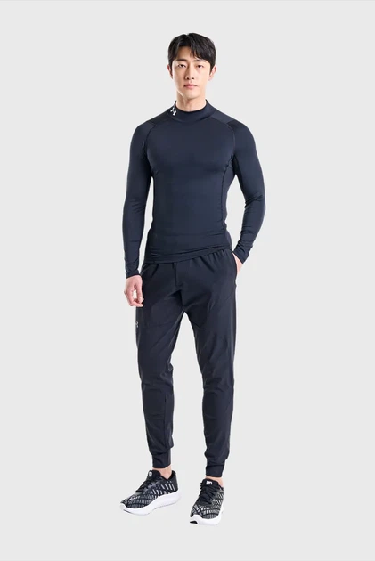 Чоловічий чорний лонгслів UA HG Armour Comp Mock LS Under Armour XXL 1369606-001 - изображение 2