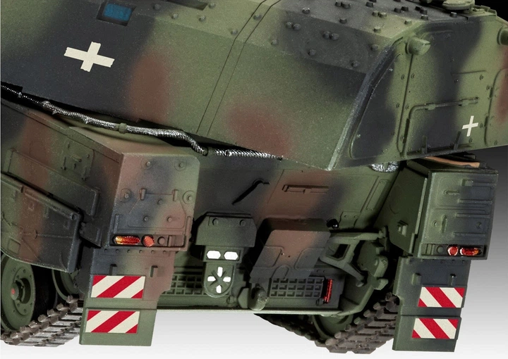 Збірна модель Revell САУ Panzerhaubitze 2000 1:72 RVL-03347 (4009803033471) - зображення 6