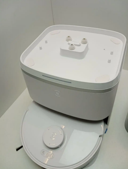 Робот пилосос ECOVACS DEEBOT OZMO Т30 Pro Omni - Уцінка - Фото 9 Робот пилосос ECOVACS DEEBOT OZMO Т30 Pro Omni - Уцінка - зображення 9