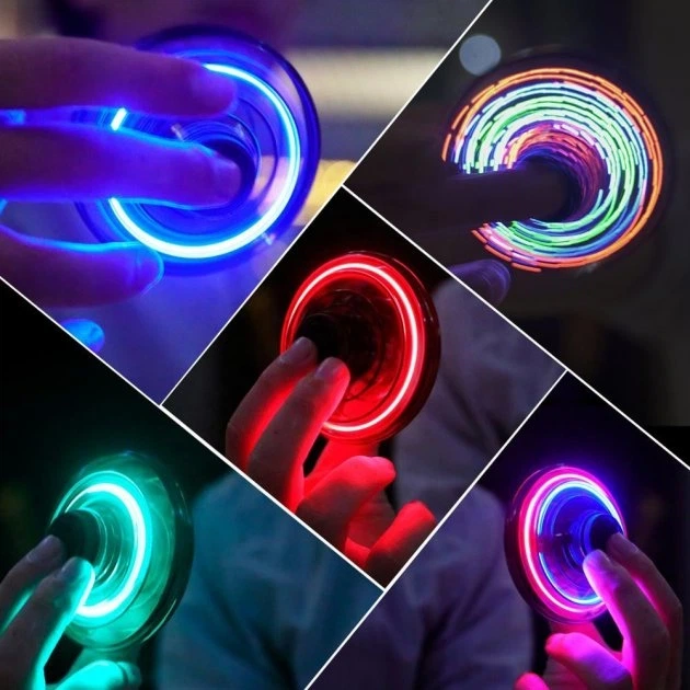 Летающий спинер Flying Fidget Spinner с подсветкой синий - изображение 2