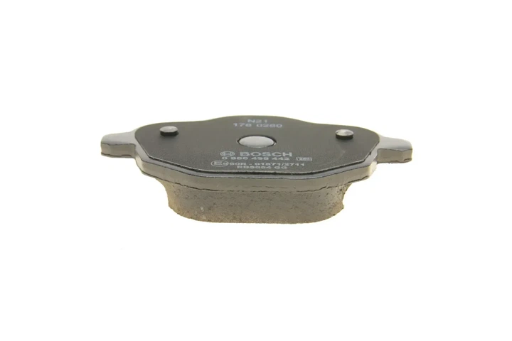 Гальмівні колодки BOSCH 0986495442 BMW 7 Series, 5 Series, X3, X4 34206879857, 34212788284, 34216788284 - зображення 3
