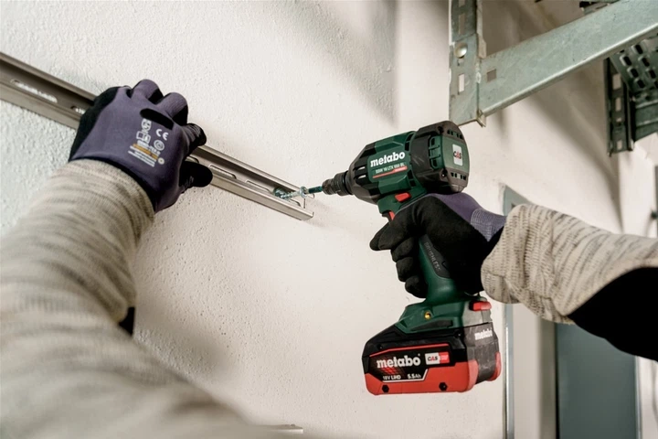 Акумуляторний безщітковий ударний гайковерт Metabo SSW 18 LTX 550 BL 18 V без акумулятора в комплекті (602404850) - зображення 2