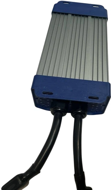 Prostownik akumulatorowy Volt Polska 12V 40A 7-stopniowy (5904100452378) (955555916601204) - Outlet - obraz 5