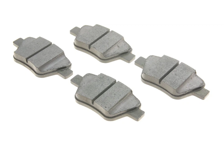 Колодки гальмові Delphi LP2178 Audi A3, A1; Seat Leon; Volkswagen Golf, Scirocco, Caddy, Touran, Jetta, EOS; Skoda Octavia, Superb, Yeti 5K0698451, 5KO698451, 2K5698451 - зображення 2
