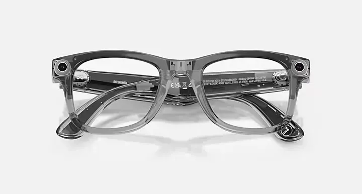 Смарт-окуляри Ray-Ban Meta Wayfarer Gen 2 Standard Shiny Transparent Grey Frame / Clear Sapphire Lenses (RW4012 6840MF 50-22) - зображення 5