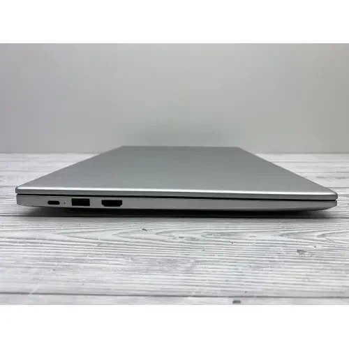 Ноутбук Huawei | Core i3-1115G4 2(4)x4.10 GHz | 15.6 дюйм" | Core i3 | 8192 MB | 240 GB | Intel Iris Xe Graphics G4 48EU | 24314 - Б/В - зображення 3