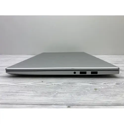 Ноутбук Huawei | Core i3-1115G4 2(4)x4.10 GHz | 15.6 дюйм" | Core i3 | 8192 MB | 240 GB | Intel Iris Xe Graphics G4 48EU | 24314 - Б/В - зображення 4