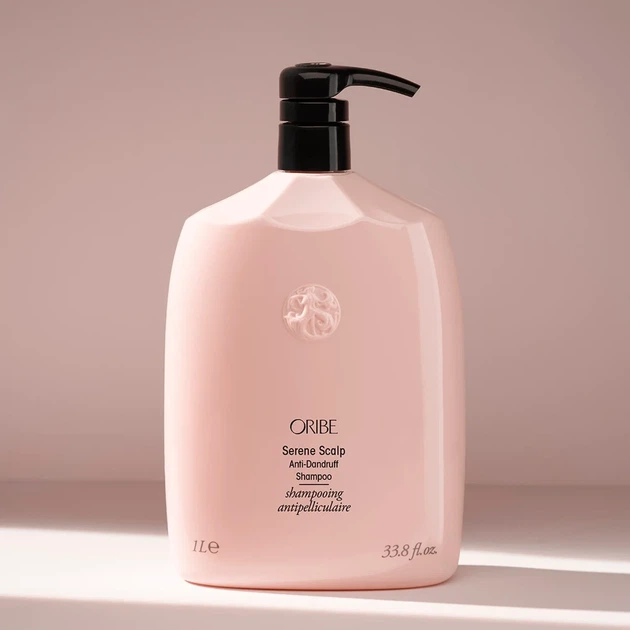 Шампунь Oribe Serene Scalp Anti-Dandruff Shampoo 1000 мл (O-SSADS-1000) - Фото 1 Шампунь Oribe Serene Scalp Anti-Dandruff Shampoo 1000 мл (O-SSADS-1000) - зображення 1