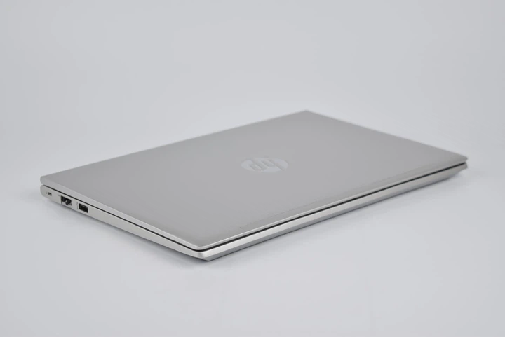Бізнес ноутбук HP ProBook 440 G8 / Intel Core i5-1135G7 / SSD 256GB / 8GB RAM / 14" FHD / Intel Iris Xe Graphics - Уцінка - Фото 3 Бізнес ноутбук HP ProBook 440 G8 / Intel Core i5-1135G7 / SSD 256GB / 8GB RAM / 14" FHD / Intel Iris Xe Graphics - Уцінка - зображення 3