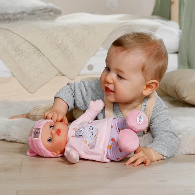 Лялька BABY BORN серії "For babies" – СОЛОДКЕ МАЛЯТКО (30 см, в рожевому) - Фото 7 Лялька BABY BORN серії "For babies" – СОЛОДКЕ МАЛЯТКО (30 см, в рожевому) - зображення 7