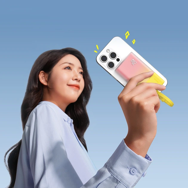 Портативний зарядний пристрій Baseus Popsicle 5200mAh 20W with Built-In Lightning Cable/USB-C to USB-C Cable Yellow Pink (P10055601Y13-00) - зображення 8
