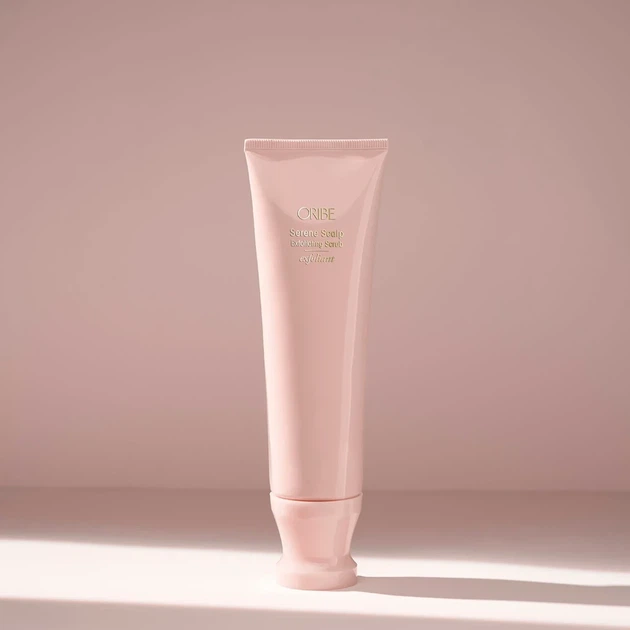 Скраб для шкіри голови Oribe Serene Scalp Exfoliating Scrub 125 мл (O-SSES-125) - Фото 1 Скраб для шкіри голови Oribe Serene Scalp Exfoliating Scrub 125 мл (O-SSES-125) - зображення 1