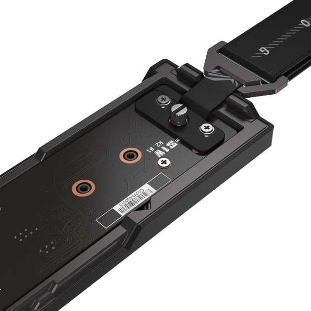 Внешний корпус для SSD Asus ROG Strix Aiolos (ESD-S1W) M.2 NVMe (PCIe) USB 3.2 Gen2x2 Type-C Black (90DD02U0-MA9000) - Фото 19 Внешний корпус для SSD Asus ROG Strix Aiolos (ESD-S1W) M.2 NVMe (PCIe) USB 3.2 Gen2x2 Type-C Black (90DD02U0-MA9000) - изображение 19