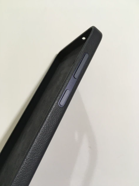 Чехол противоударный кожаный Kindsuit Cover Case для Samsung Galaxy S25 (6.2") Black SM-S931 - изображение 6