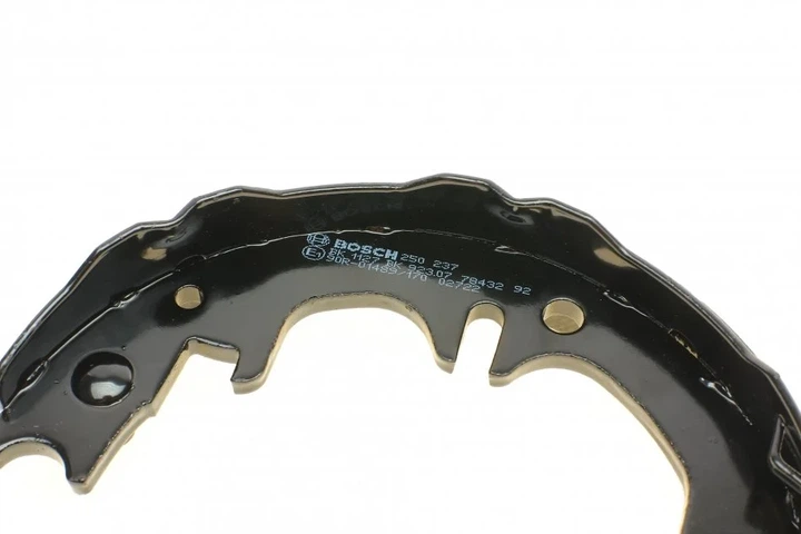 Гальмівна колодка BOSCH 0 986 487 680 Toyota Carina, Avensis, Camry, Celica, Avalon; Lexus ES, RX 4659020060, 4654033010, 4654020020 - изображение 3