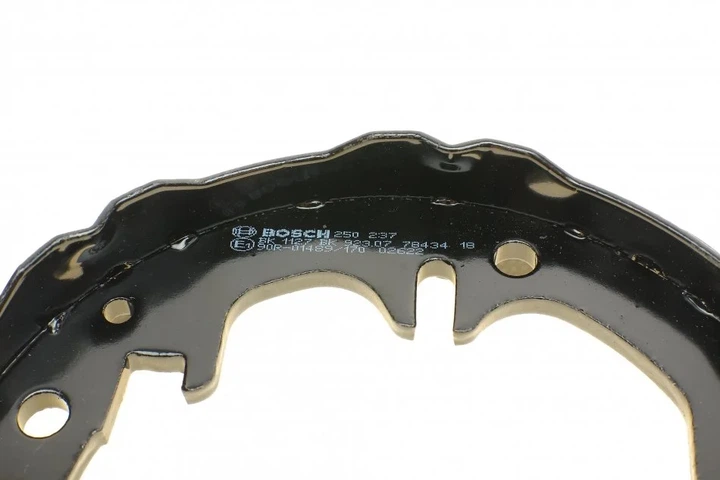 Гальмівна колодка BOSCH 0 986 487 680 Toyota Carina, Avensis, Camry, Celica, Avalon; Lexus ES, RX 4659020060, 4654033010, 4654020020 - изображение 6