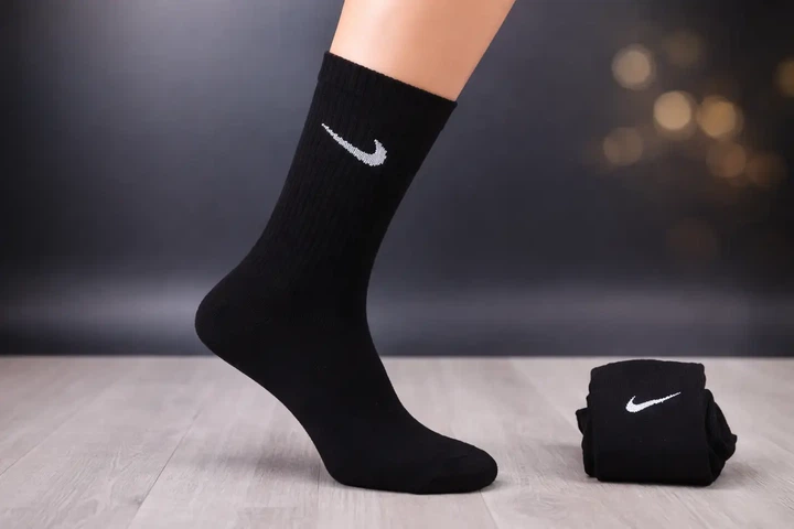 Шкарпетки NIKE високі 39-41 чорні 12 пар - Фото 1 Шкарпетки NIKE високі 39-41 чорні 12 пар - зображення 1