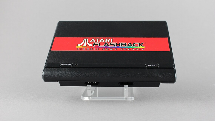 Консоль Atari 2600 7800 Flashback Black + 20 Встроенных Игр + Коробка Б/У - Фото 2 Консоль Atari 2600 7800 Flashback Black + 20 Встроенных Игр + Коробка Б/У - изображение 2