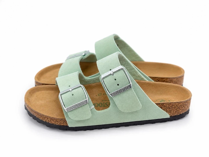 Женские шлепанцы Биркеншток Birkenstock Arizona Matcha 1024056